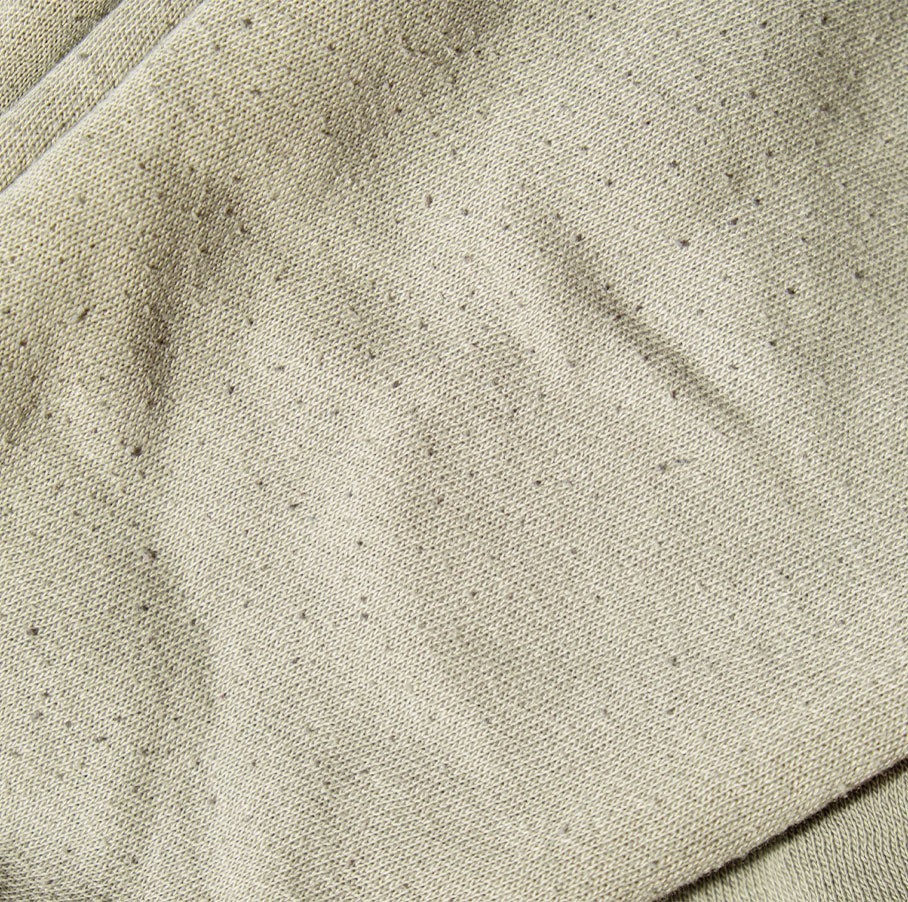 pluisjes verwijderen op kleding met azijn